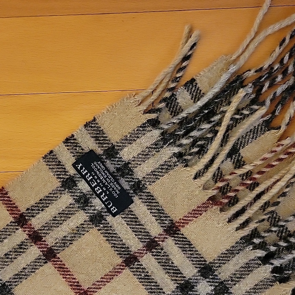 Burberry scarf